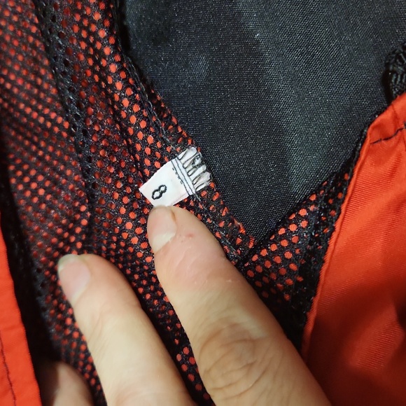 G.I.P Designs hooded dreas - Picture 2 of 3